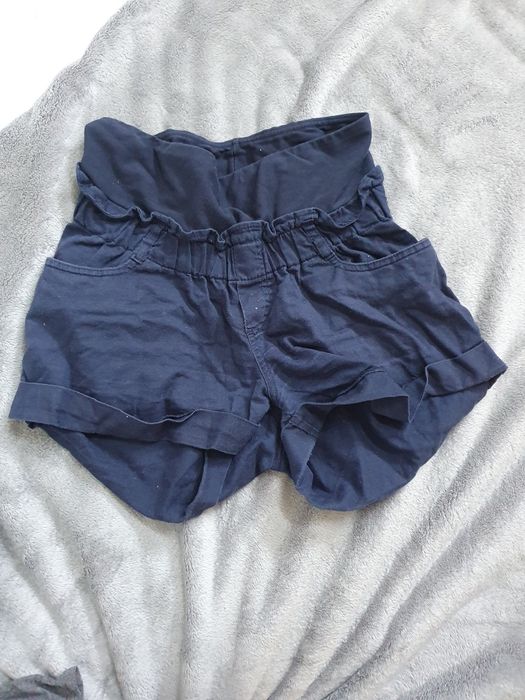 Ubrania ciążowe (spodnie, spodenki, bluza)