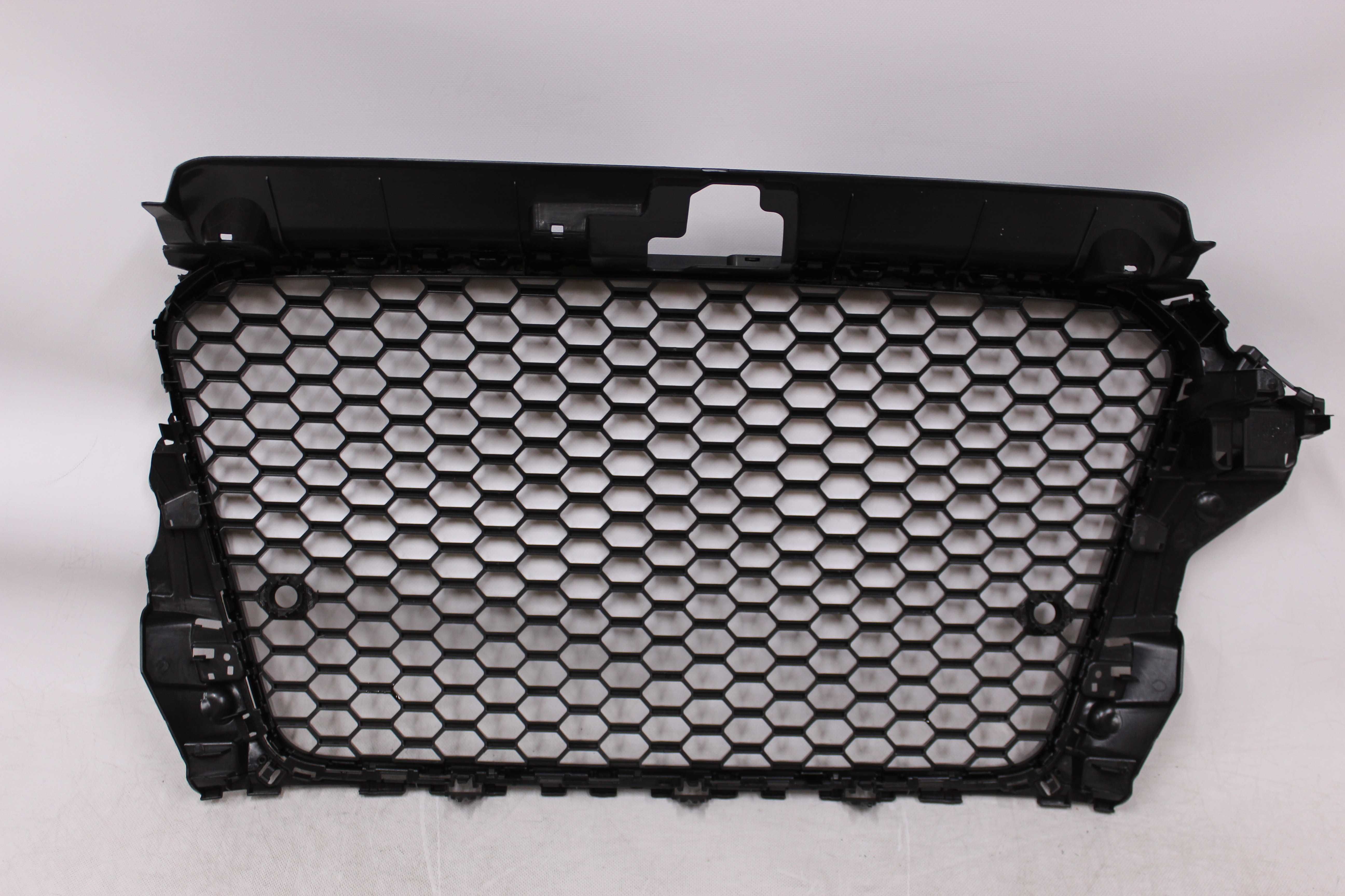 GRILL Atrapa chłodnicy AUDI A3 8V 12-16 RS-LOOK S-line Black TUNING
