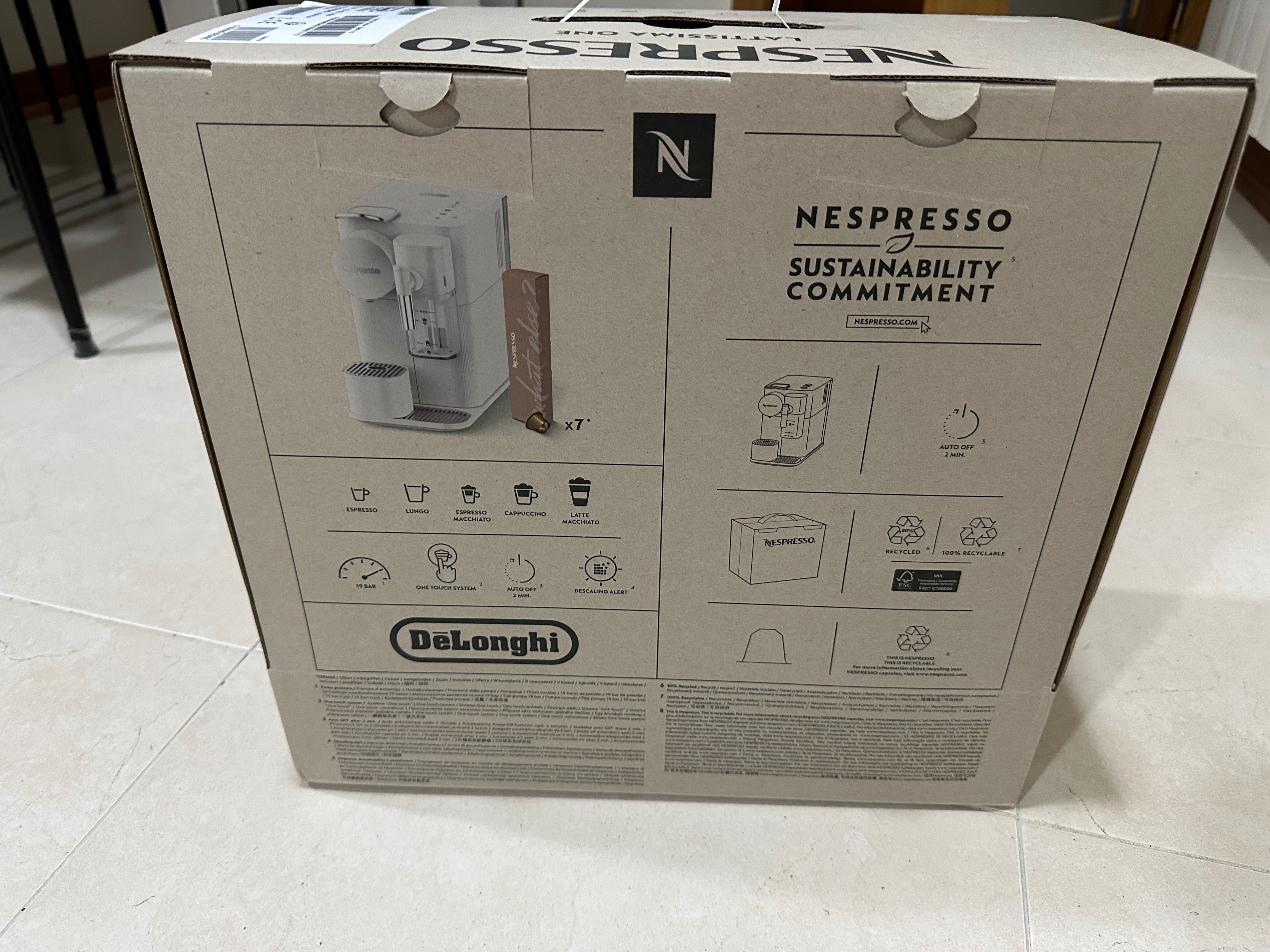 Máquina café Nespresso Latissima One
