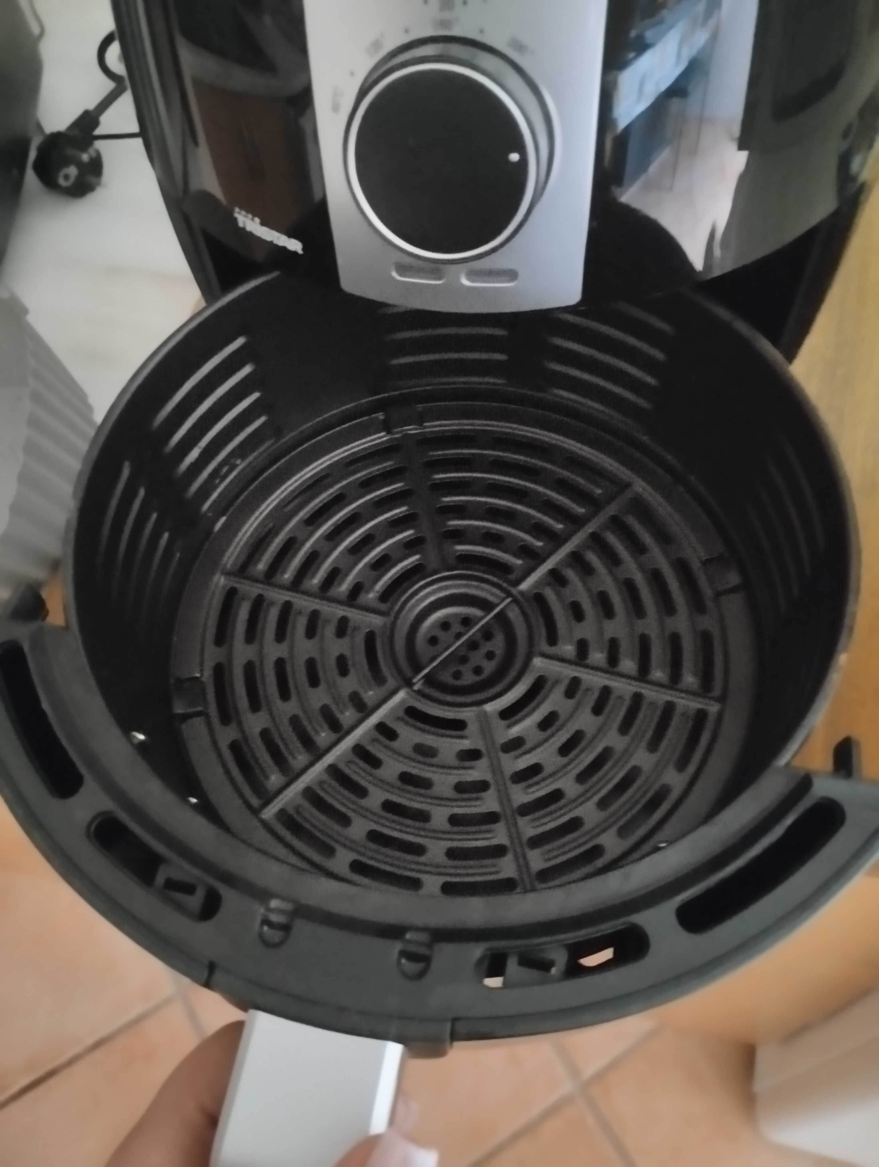 Airfrier em bom estado