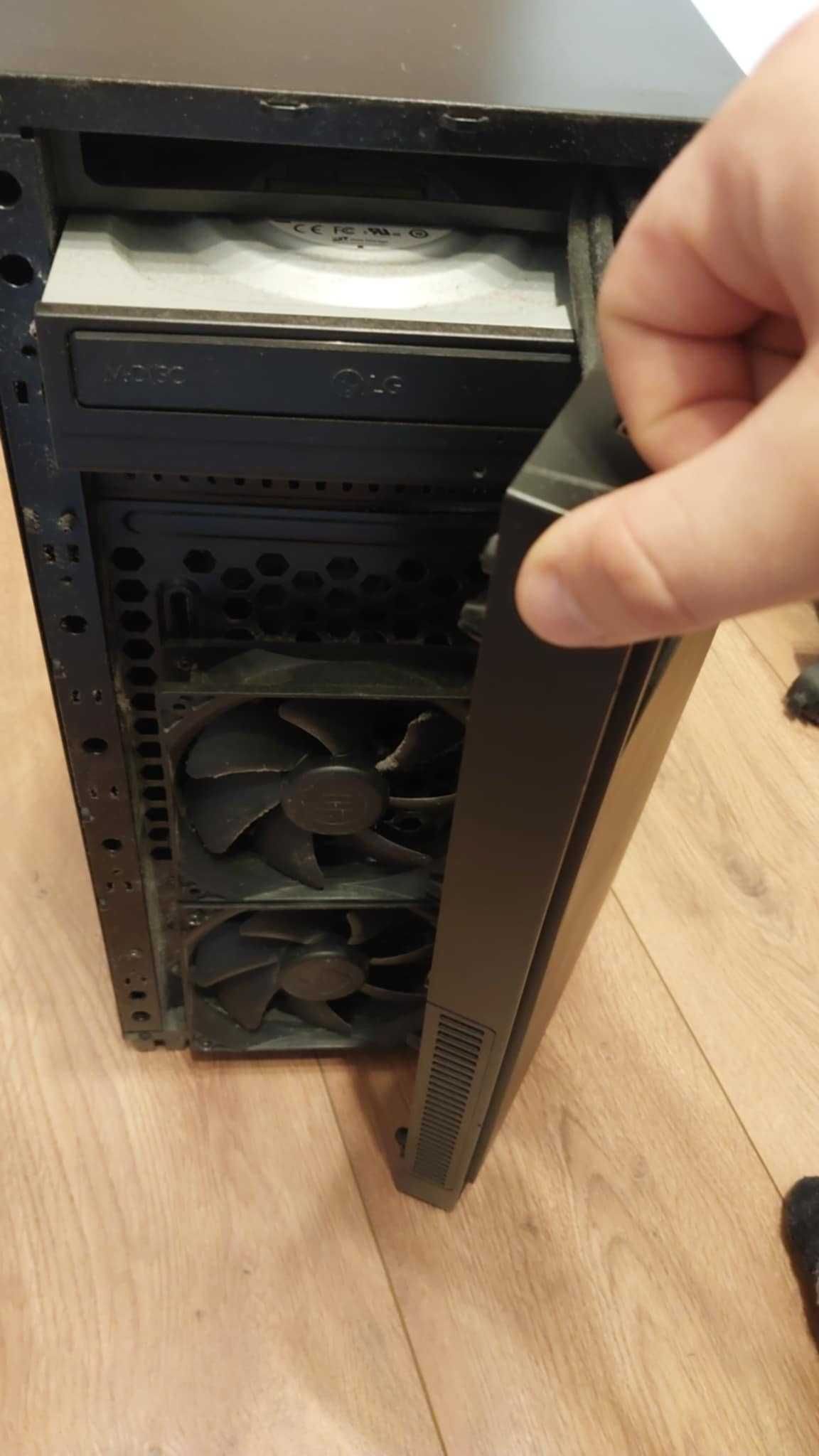 Komputer i7 / GTX 960 / 16GB RAM / SSD / Windows 10