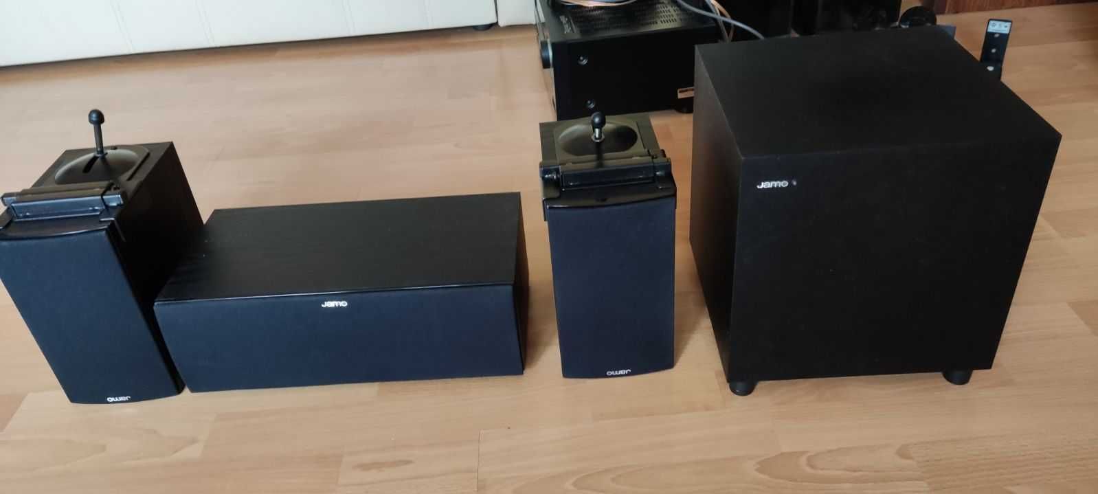 Kino domowe Onkyo TX-NR616, zestaw kolumn Jamo 5.1