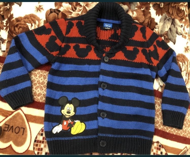 Свитер  кардиган Микки Маус кофта 4/5лет, рост 104/110см