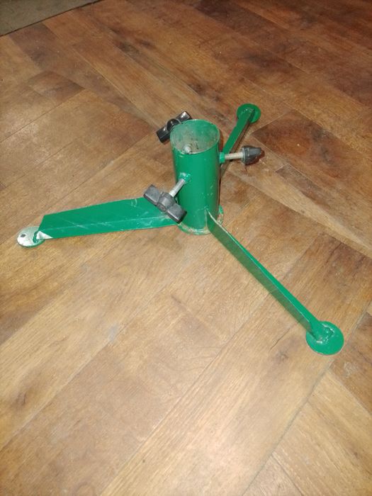 Подставка под ёлку б/у