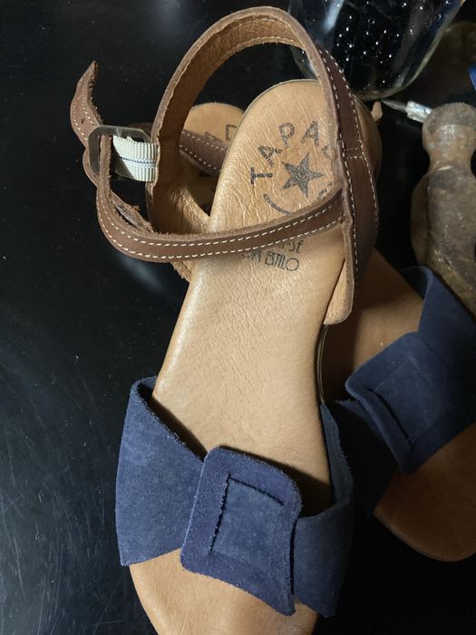 Sandalia para criancça