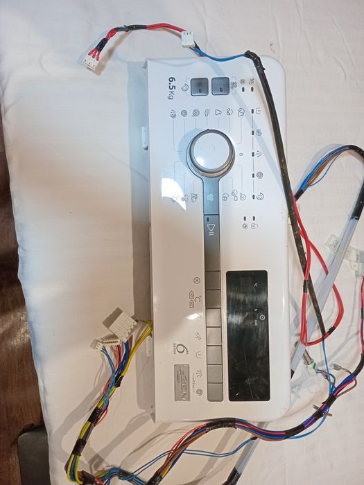 Панель керування стіралкою