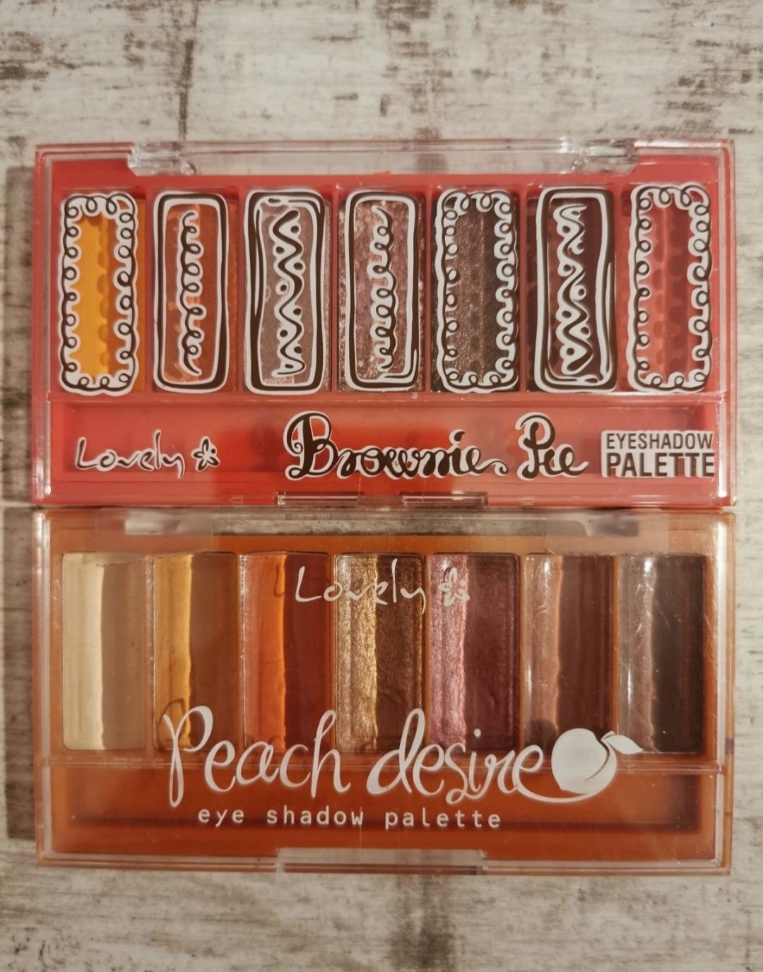 Lovely peach desire Brownie pie paletki cieni zestaw