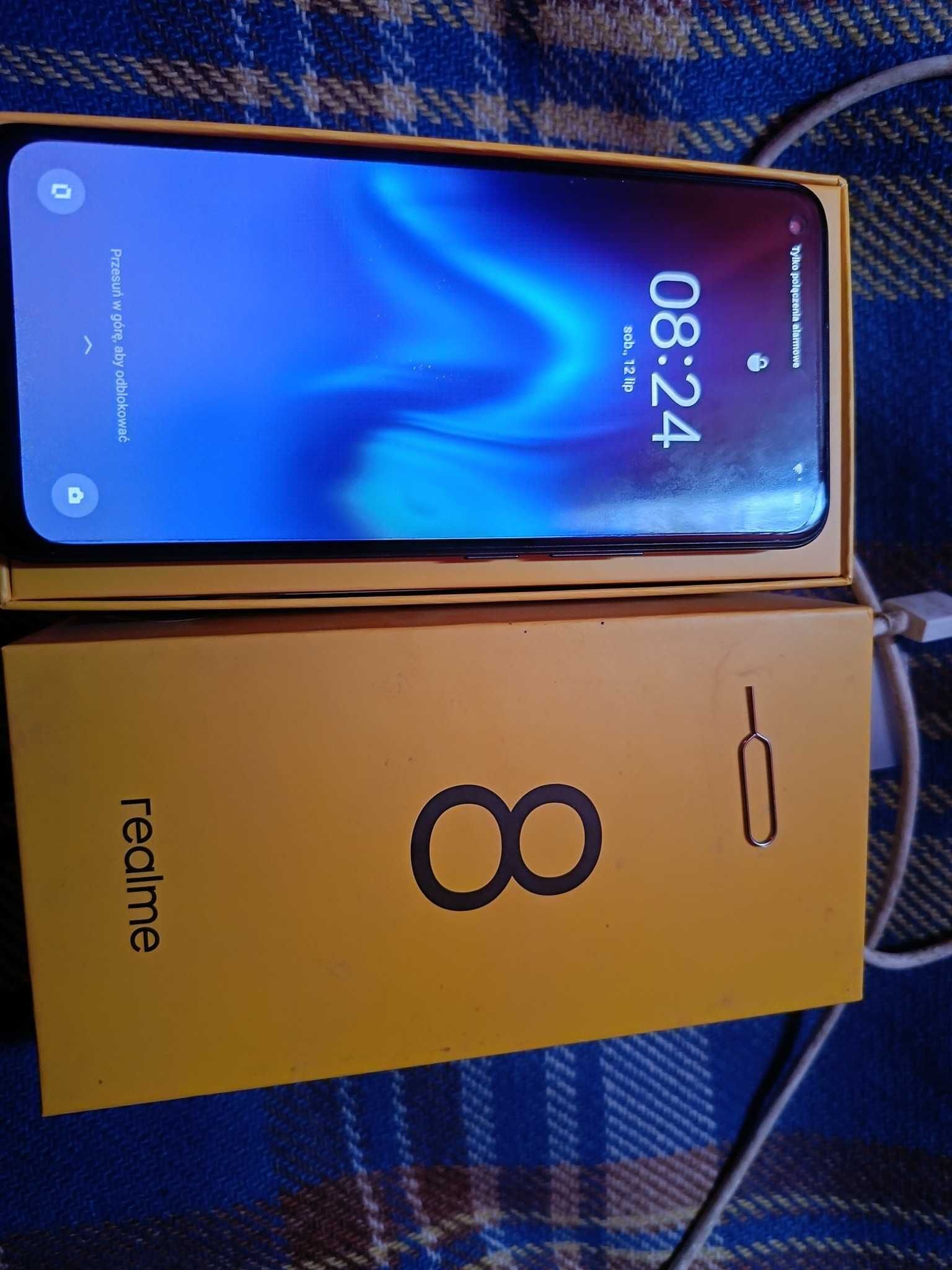 Sprzedam Realme 8 w wersji 8/128 GB - DOBRY STAN!