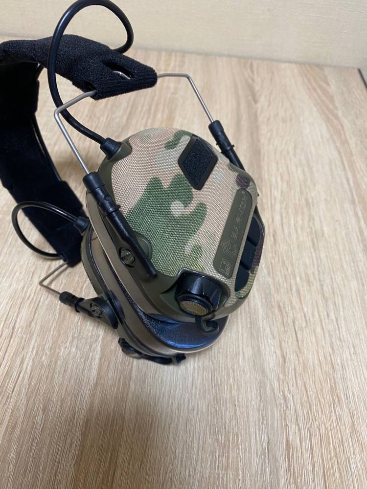 Навушники активні Earmor M31 + наліпка Original Cordura® MultiCam®