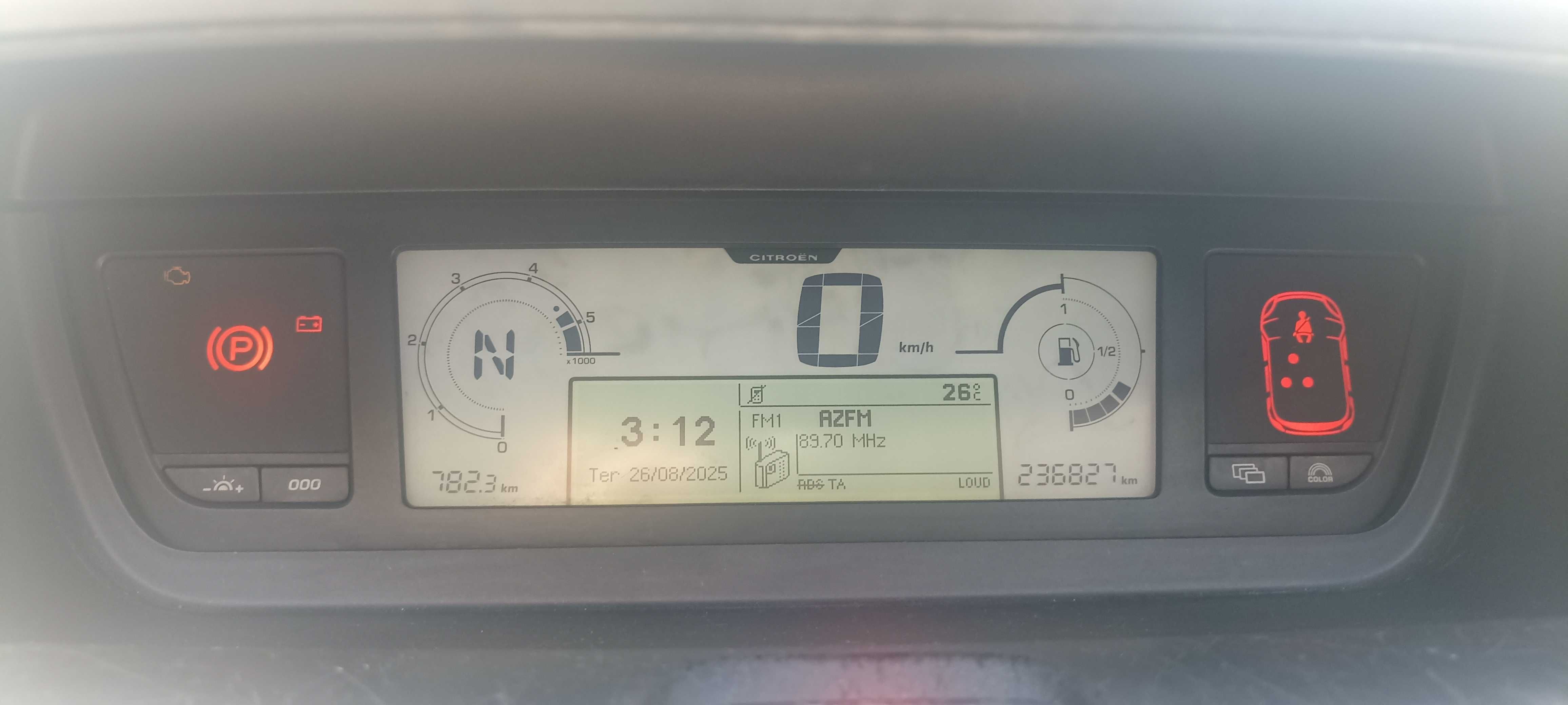 Citroen C4 Picasso 1.6 HDi 2009 - 7 Lugares - Automático