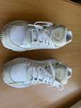Ténis Adidas falcon W