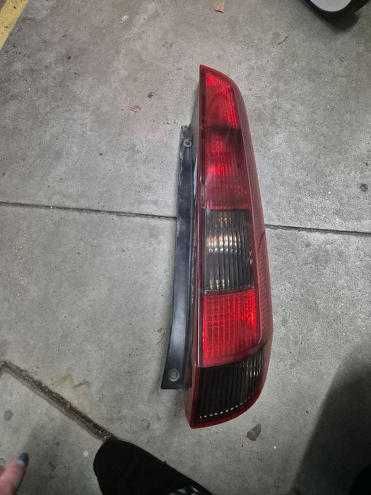 Vendo farolim direito Ford Fiesta 3 portas