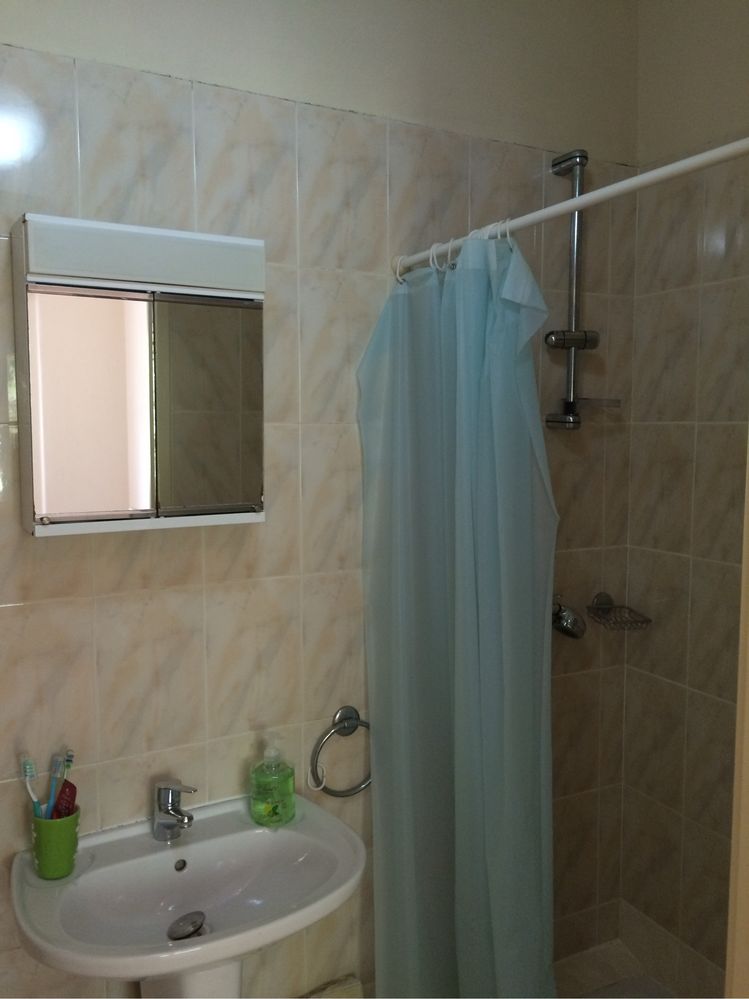 Quarto junto METRO Campo Grande