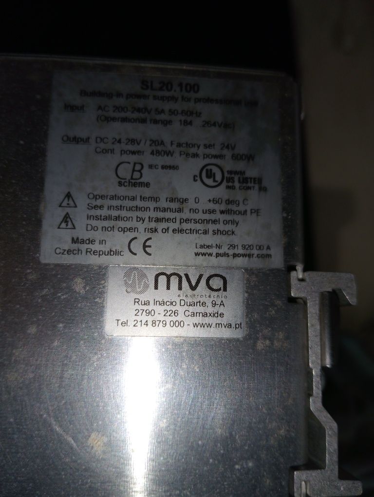 Vendo fonte de alimentação nova