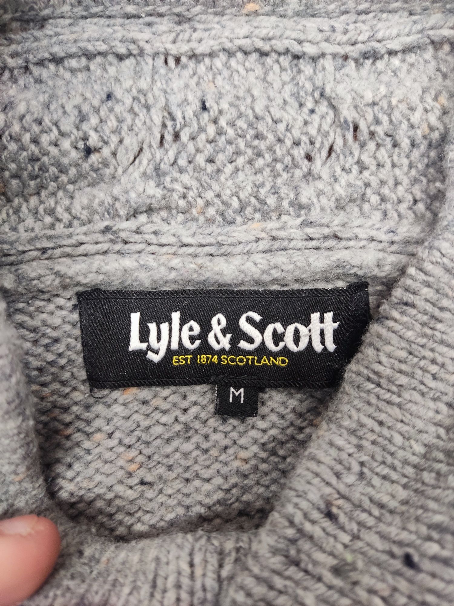 Свитшот "Lyle Scott"