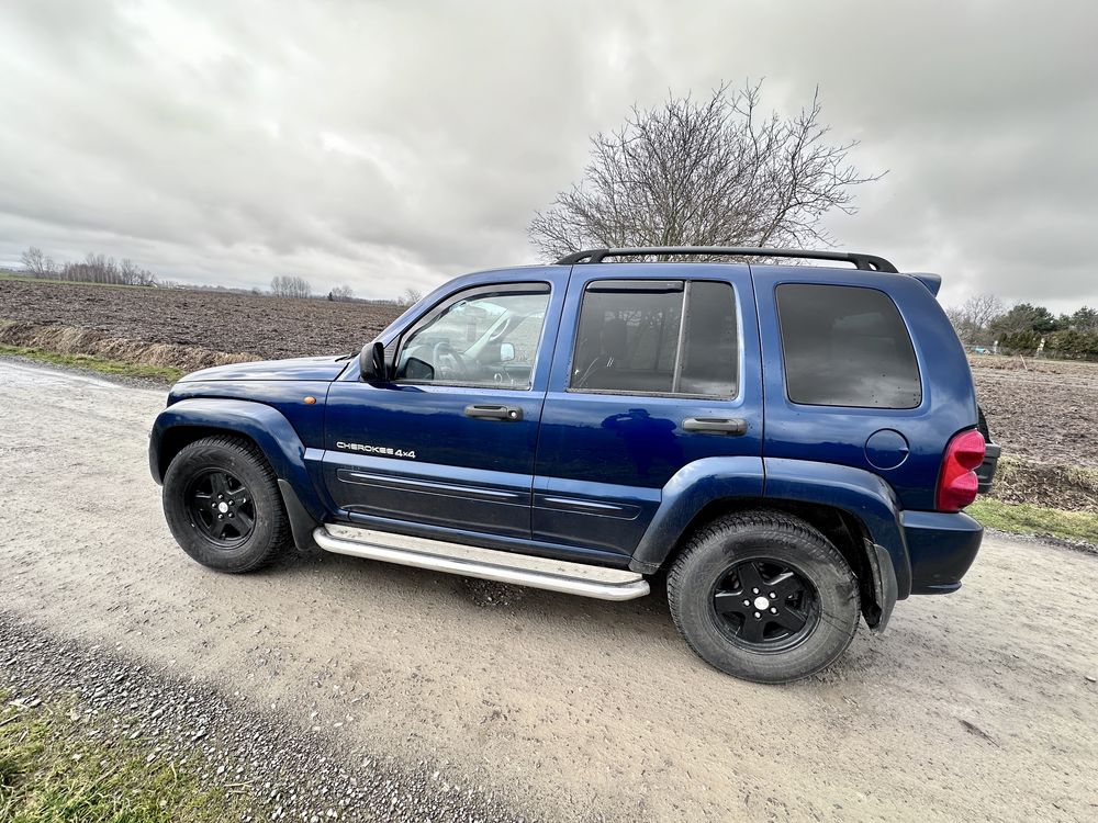 Jeep Cherokee KJ