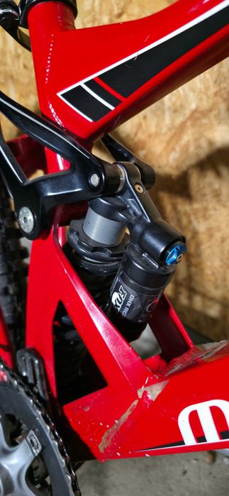 Mondraker summum dh,enduro,fr,speciaized, trek,scot