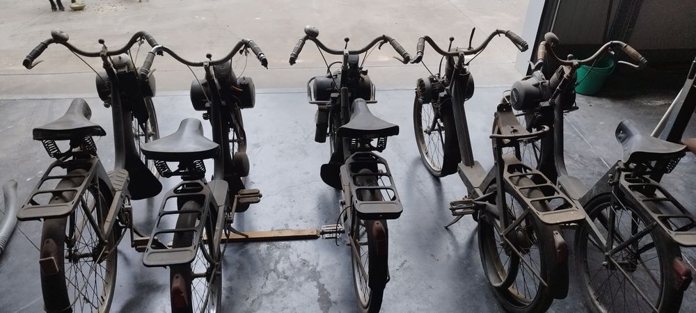 Velosolex vários modelos.