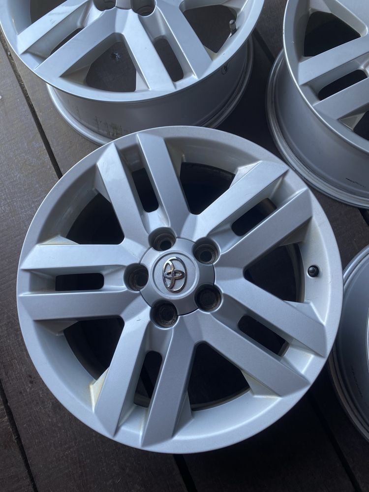R17 5*114,3 et45 d60,1 Toyota rav 4 , C-HR, avensis