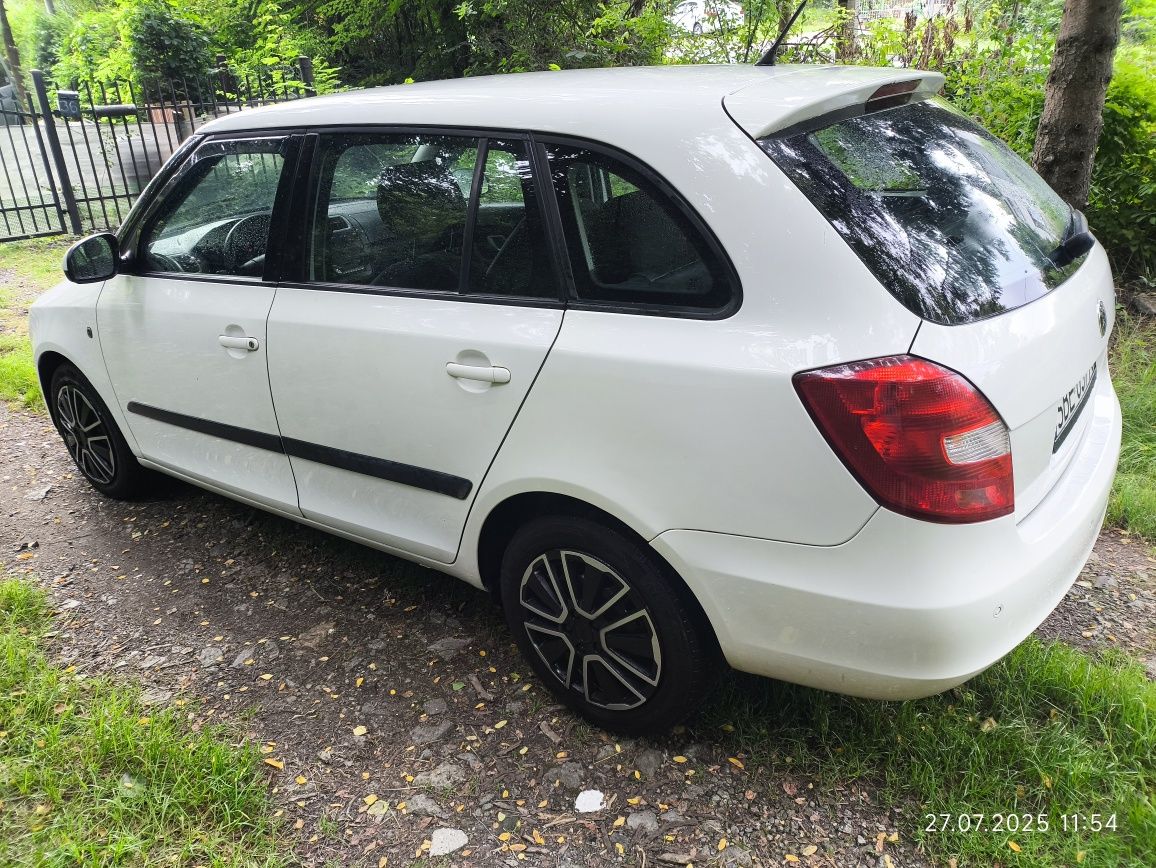 Skoda fabia 2 kombi  1.4 16v klima, elektryka
