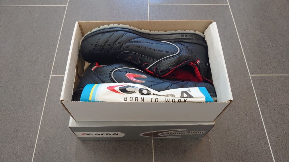 Sprzedam buty robocze SP1 nowe pudełko r42
