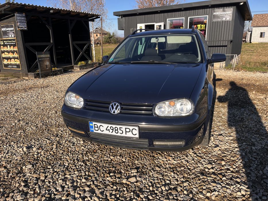 Golf 4.               .