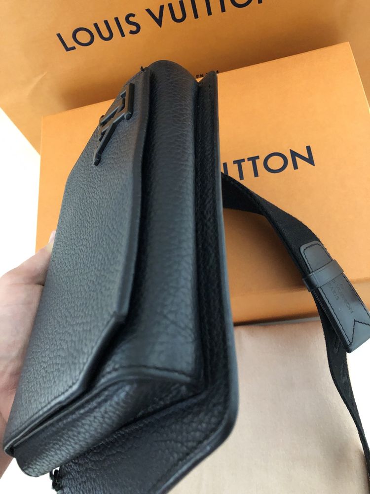 Saszetka Louis Vuitton Sling Bag skora naturalna