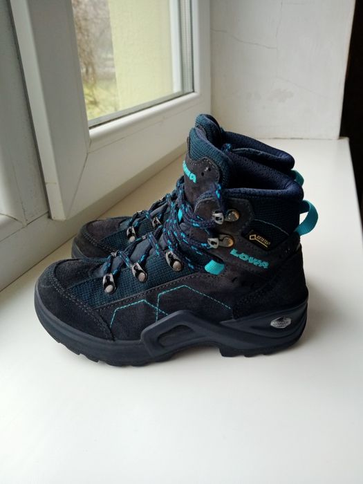 LOWA KODY lll GTX Junior трекінгові черевички розмір 30.GoreTex.Vibram