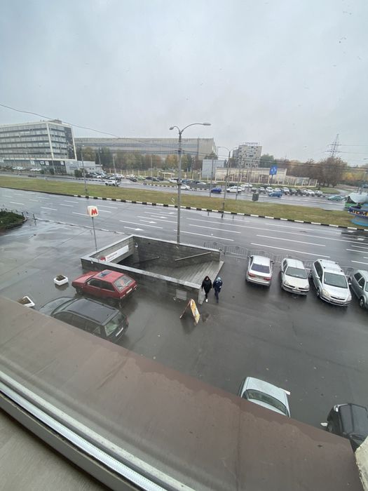 ‼️ Продажа ликвидного здания! Красная линия, вход метро 30 секунд!