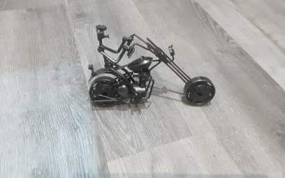 Figurka Metalowy motocykl