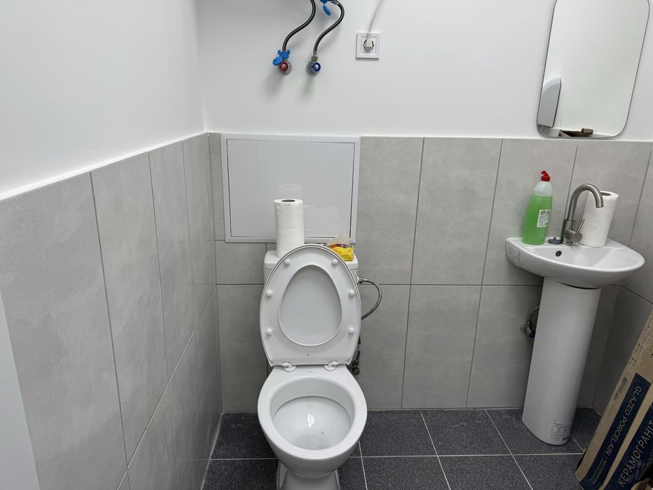 Продаж комерційного приміщення (Аптека)