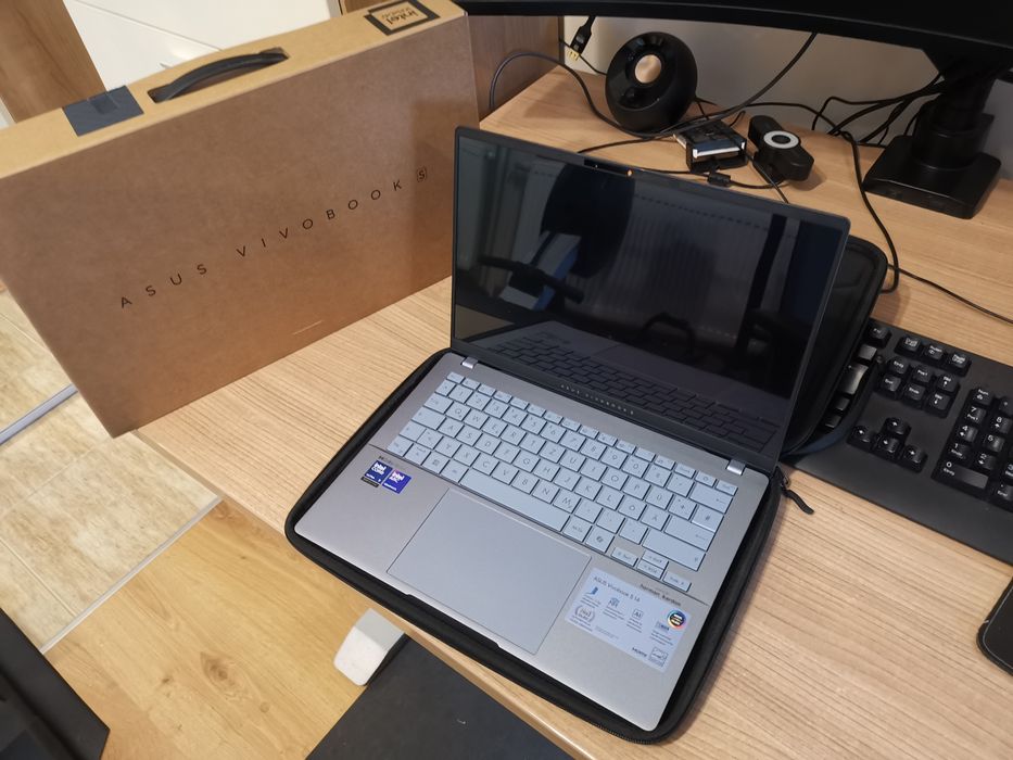 Asus VIVOBOOK S14 OLED, Intel Core 7 256v,16Gb,1TB, COPILOT+