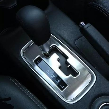 Накладка центральной панели, КПП Mitsubishi Outlander 3