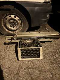 Stardowana maszyna do pisania vintage