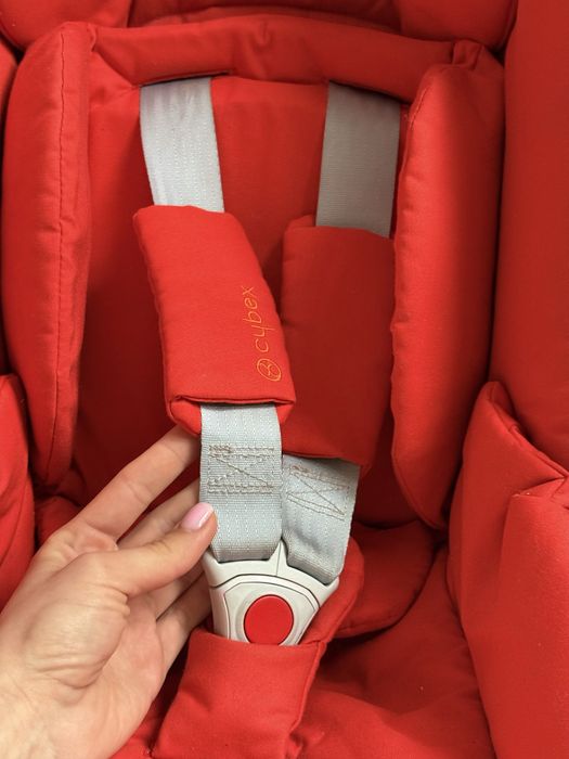 Автокрісло Cybex Cloud Z i-Size Plus Autumn Gold