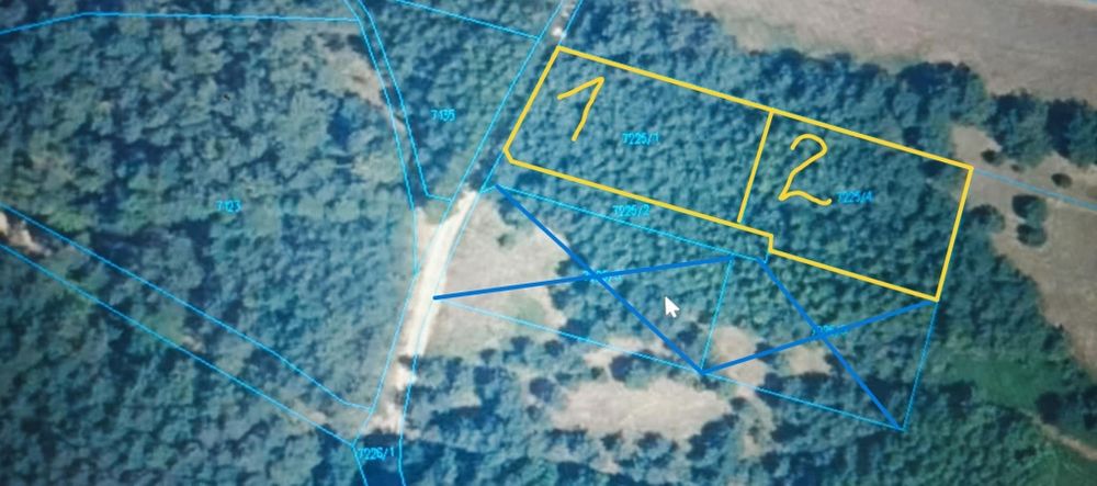 Działki budowlane z wydanymi WZ pod lasem w Żołyni