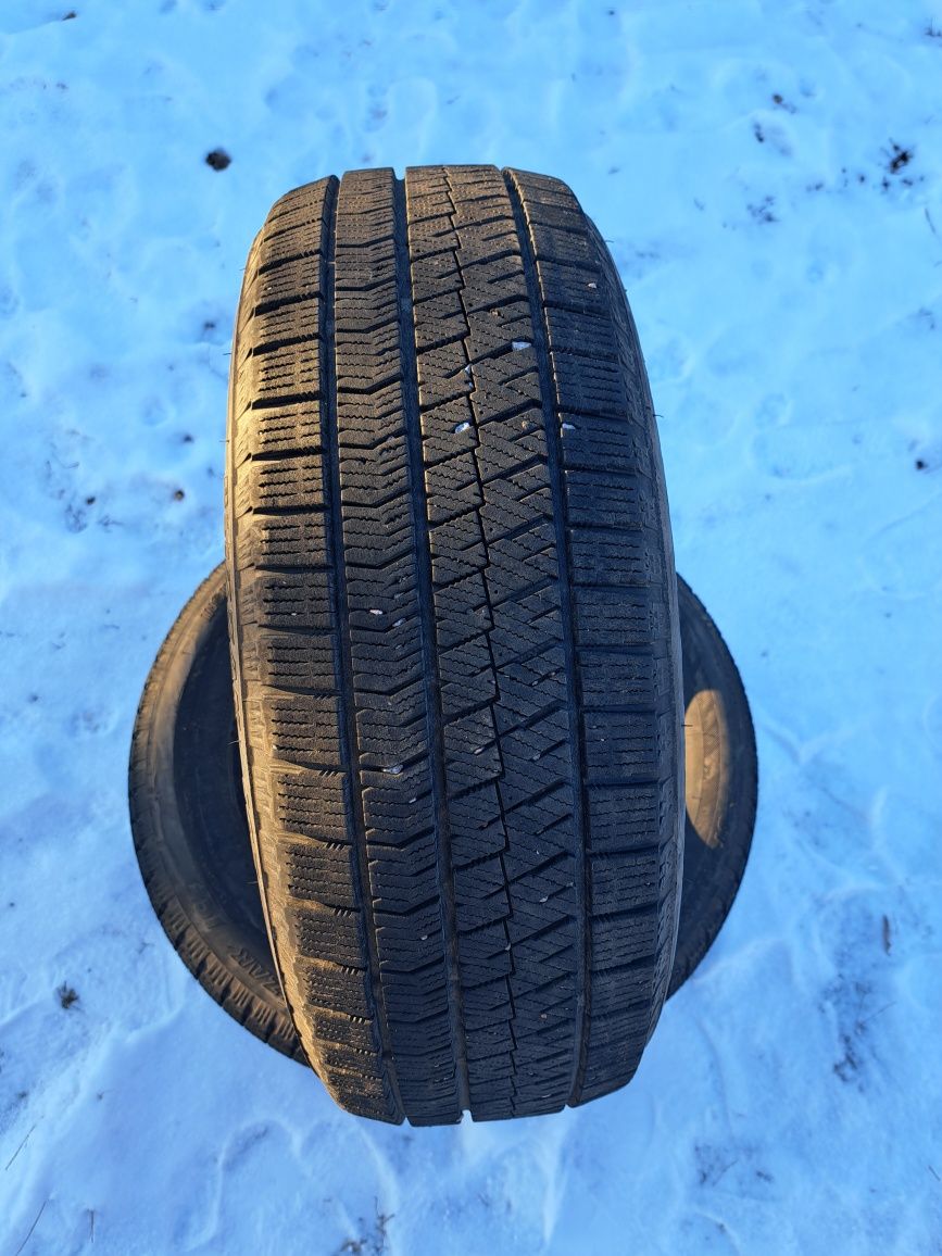 Гума зимова Bridgestone blizzak ice 205/60/r16 96t