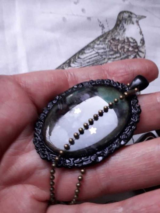 Wisior kot gwiazdy w Twoich oczach