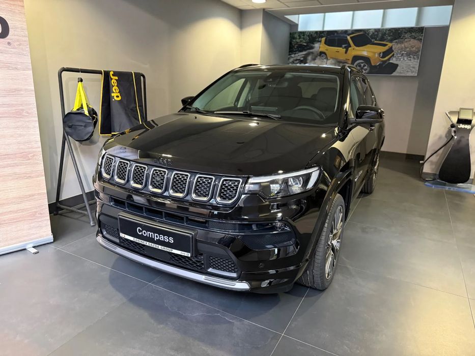 Jeep Compass Jeep Compass E-HYBRID Summit MHEV T4 Turbo 130KM DCT7