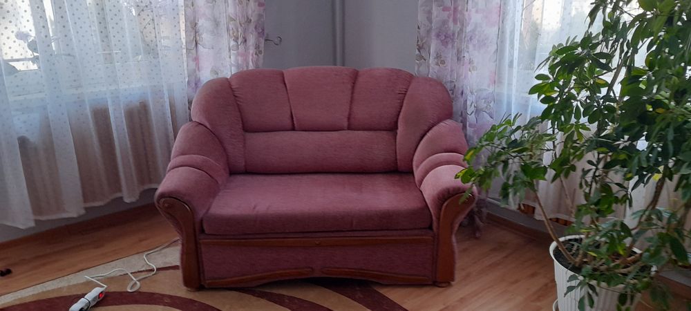 Sofa dwuosobowa rozkładana
