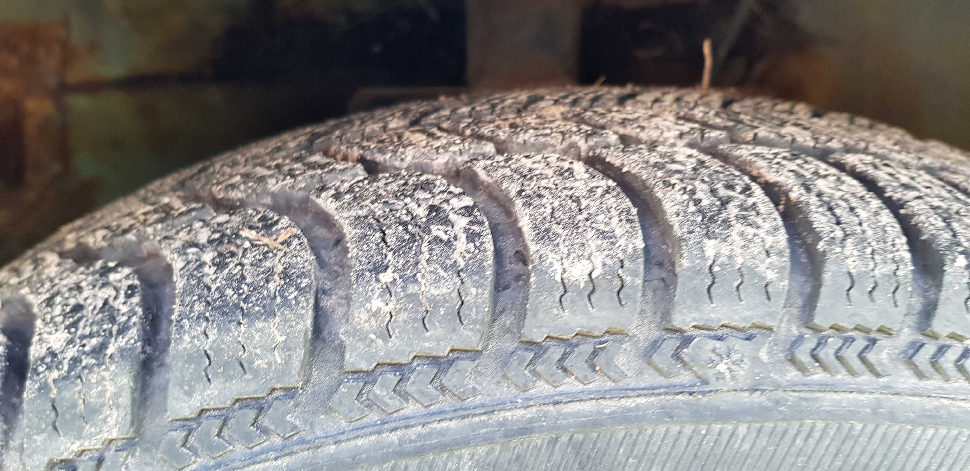 Fiat Panda II 2 koła felgi opony 155/80 R13 4x98