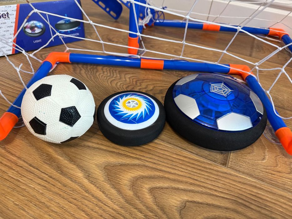 Хокей та соккер 3 в 1 для домашньої гри.