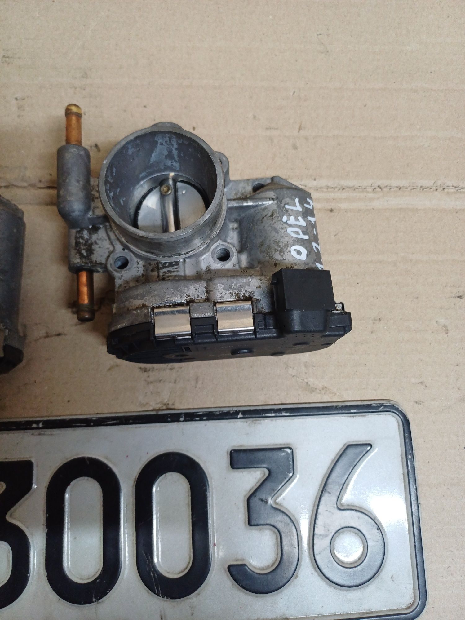 Дросельна заслонка 1.0 1.2 1.4 Opel Astra Combo Corsa Meriva Tigra