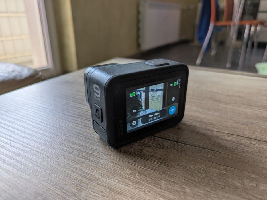 Kamera Go Pro Hero 9 Black, 2x dodatkowe akumulatory, plus karta