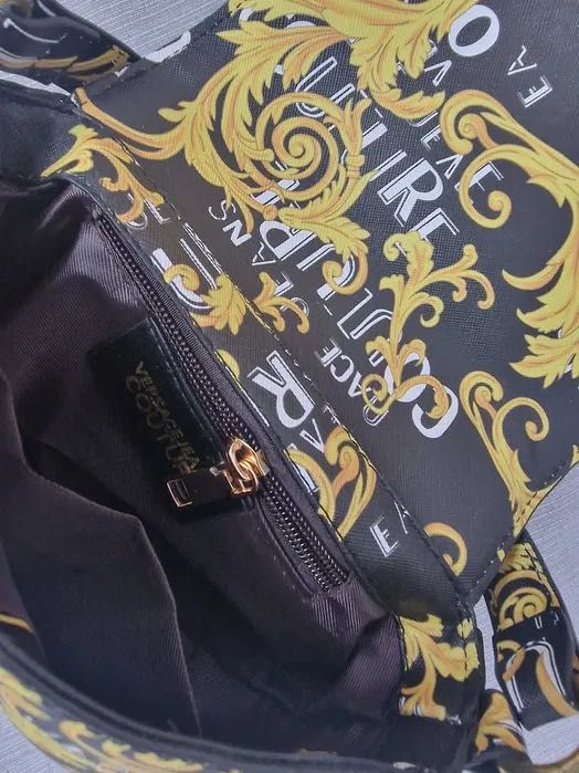 Torebka damska Versace kuferek listonoszka