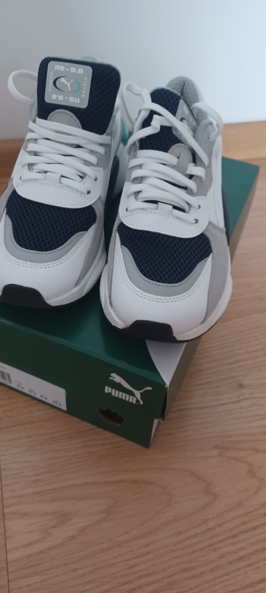 Buty sportowe PUMA damskie