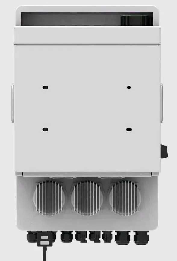 Гібридний інвертор SUN-12K-SG04LP3-EU Deye WiFi 12 kW, 3 ф, 2 MPPT, LV