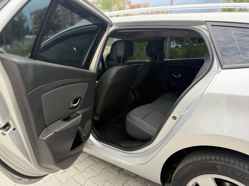 Renault Megane III 1.9 дизель
