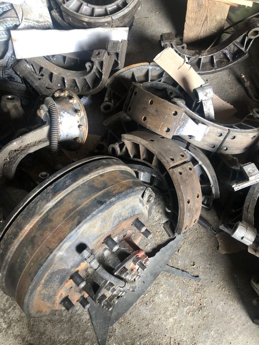 Продам колодки  зіл 131