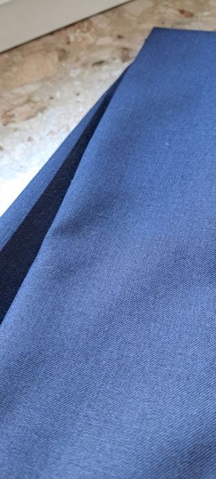 Garnitur granatowy wzrost 176 slim 60% wełna